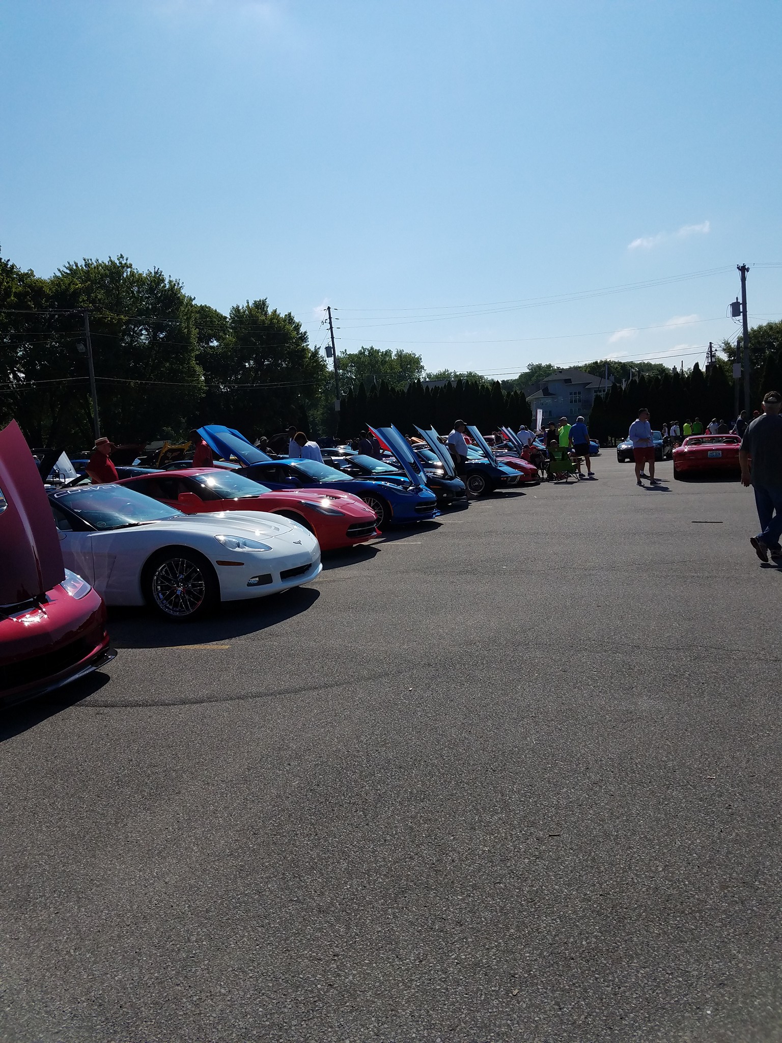 Louisville KY Cars and Coffee | CarsandCoffeefinder.com